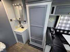 2011 Fleetwood Tioga Ranger 25G, $ 33,000