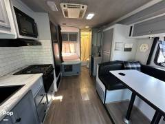 2011 Fleetwood Tioga Ranger 25G, $ 33,000