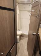 2021 Thor Motor Coach Daybreak 22DB, $ 87,400