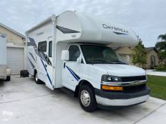 2021 Thor Motor Coach Daybreak 22DB, $ 87,400