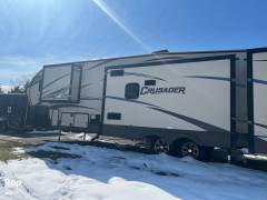 2016 Prime Time Crusader 337QBH, $ 26,000