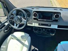 2022 Airstream Interstate 24GL 4x4, $ 156,000