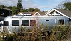 2016 Airstream Classic 30 Twin, $ 49,500