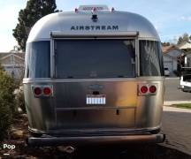 2016 Airstream Classic 30 Twin, $ 49,500