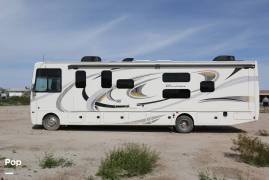 2017 Thor Motor Coach Hurricane 34J, $ 71,800
