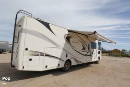 2017 Thor Motor Coach Hurricane 34J, $ 71,800