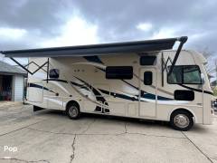 2017 Thor Motor Coach A.C.E. 30.3, $ 63,000