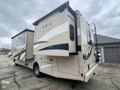 2017 Thor Motor Coach A.C.E. 30.3, $ 63,000