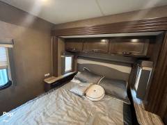 2017 Thor Motor Coach A.C.E. 30.3, $ 63,000