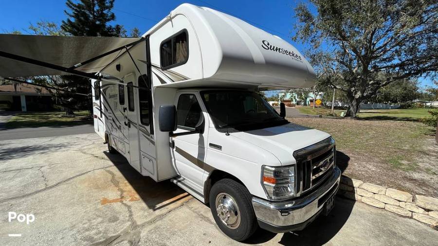 2017 Forest River Sunseeker 3100SS, $ 47,900