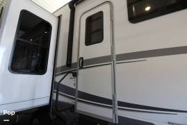 2021 Highland Ridge Open Range 371MBH, $ 72,000