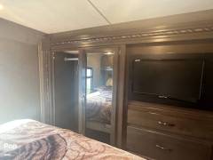 2018 Thor Motor Coach Chateau 31W, $ 57,500