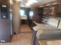 2018 Thor Motor Coach Chateau 31W, $ 57,500