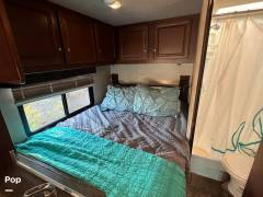 2014 Fleetwood Jamboree Searcher 25K, $ 32,000