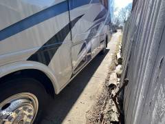 2021 Thor Industries Freedom Traveler 27A, $ 96,700
