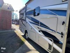 2021 Thor Industries Freedom Traveler 27A, $ 96,700