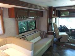 2014 Thor Motor Coach A.C.E. 30.1, $ 47,000