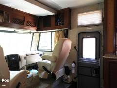2014 Thor Motor Coach A.C.E. 30.1, $ 47,000