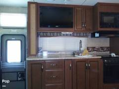 2014 Thor Motor Coach A.C.E. 30.1, $ 47,000