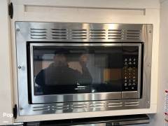 2021 Palomino Puma 28DBFQ, $ 30,000