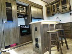 2022 Rockwood Ultra-Lite 2883WS, $ 44,000