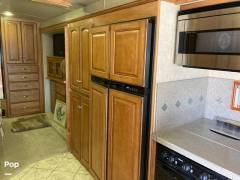 2010 Winnebago Adventurer 35P, $ 44,099