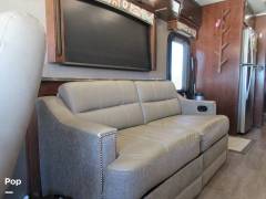 2017 Fleetwood Pace Arrow 35E, $ 119,000
