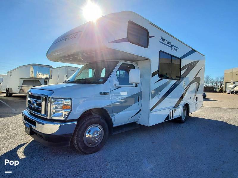 2022 Thor Motor Coach Freedom Elite 22 HE, $ 66,000