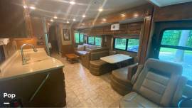 2015 Tiffin Allegro 32SA, $ 82,500