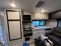 2022 Highland Ridge Open Range Lite 242RL, $ 38,350
