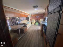 2008 Winnebago Sightseer 35J, $ 62,300