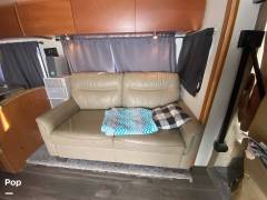 2008 Winnebago Sightseer 35J, $ 62,300
