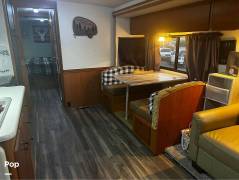 2008 Winnebago Sightseer 35J, $ 62,300
