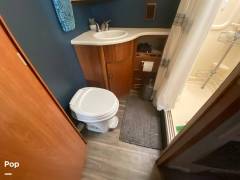2008 Winnebago Sightseer 35J, $ 62,300