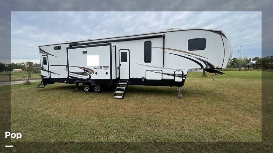 2022 Forest River Sabre 38DBQ, $ 40,000