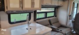 2022 Thor Motor Coach Windsport 29M, $ 109,900