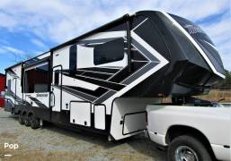 2021 Grand Design Momentum 397TH, $ 99,900