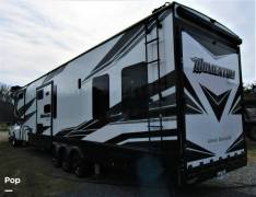 2021 Grand Design Momentum 397TH, $ 99,900