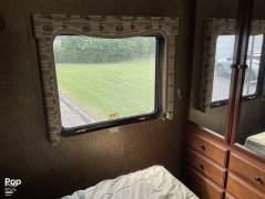 2013 Thor Motor Coach Windsport 32A, $ 63,900