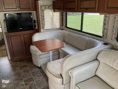 2013 Thor Motor Coach Windsport 32A, $ 63,900