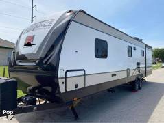 2019 Cruiser RV Radiance UltraLite 32BH, $ 31,800