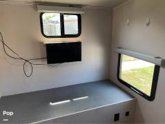 2019 Cruiser RV Radiance UltraLite 32BH, $ 31,800