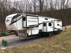 2020 Heartland Bighorn 39MB, $ 44,000