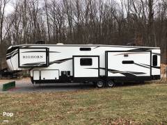 2020 Heartland Bighorn 39MB, $ 44,000