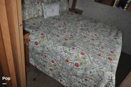 2011 Fleetwood Southwind 32VS, $ 30,500