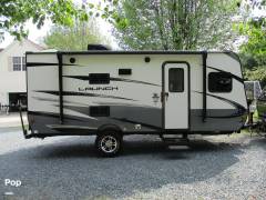 2018 Starcraft Launch OUTFITTER 17BH, $ 16,999
