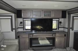 2021 Grand Design Solitude 375RES-R, $ 71,000