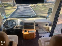 2006 Monaco Diplomat 40DST, $ 49,900
