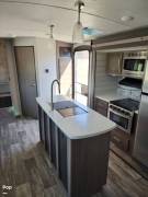 2022 CrossRoads Sunset Trail 331BH, $ 34,000