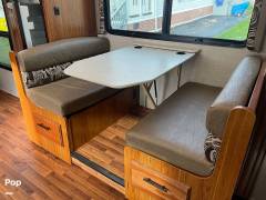 2017 Jayco Greyhawk 31DS, $ 73,700